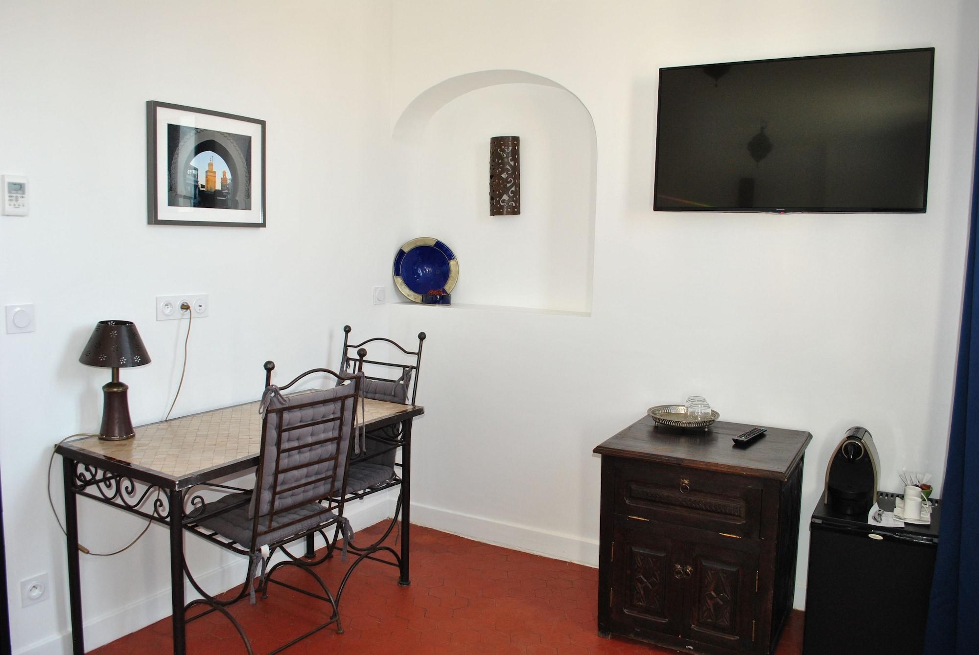 Le Ryad Boutique Hotel Marseille Exterior photo
